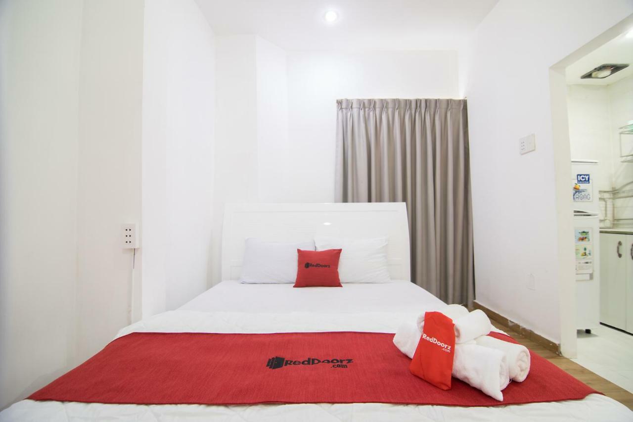 Reddoorz Plus Near Tan Dinh Market Ho Şi Min Exterior foto
